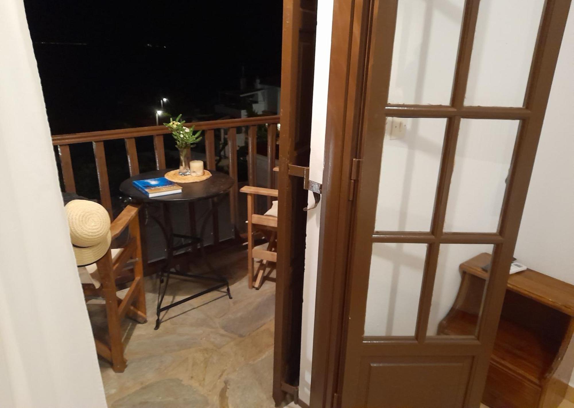 Lilian Beachfront Apartments Нео-Клима Экстерьер фото