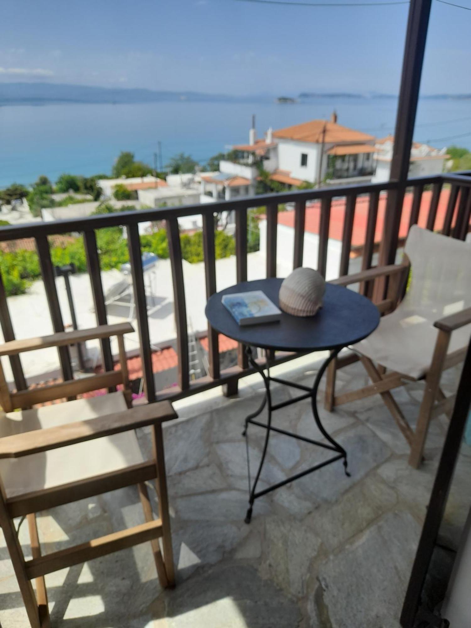 Lilian Beachfront Apartments Нео-Клима Экстерьер фото