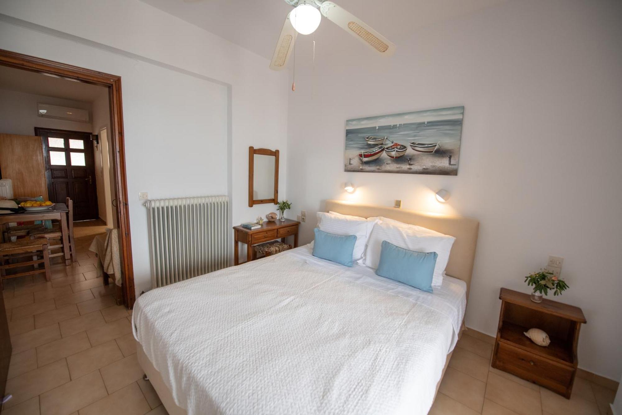 Lilian Beachfront Apartments Нео-Клима Экстерьер фото