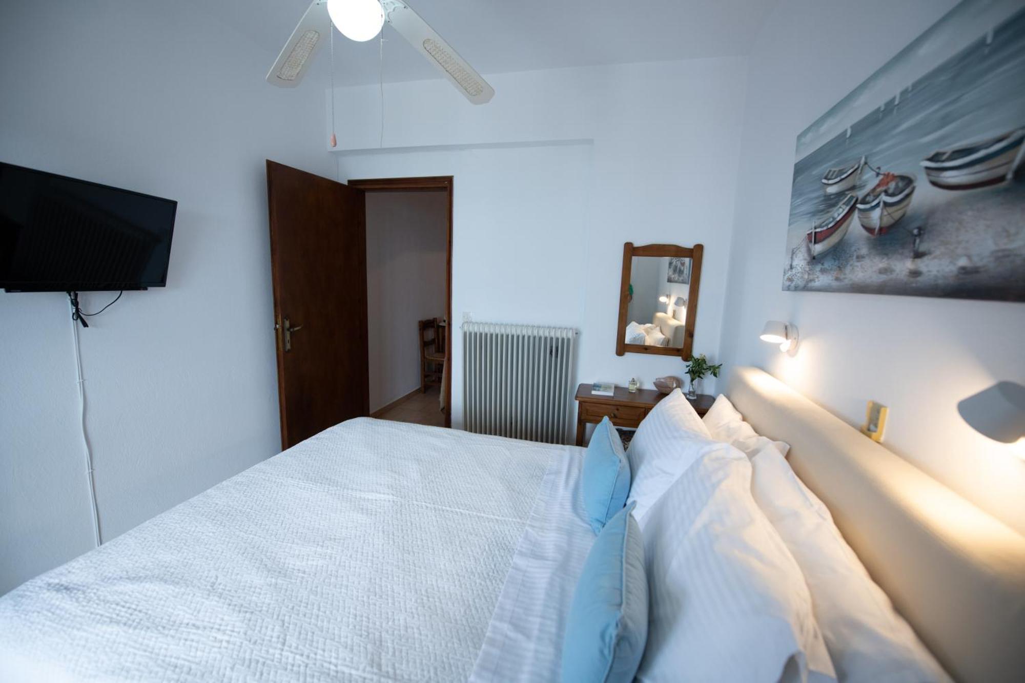 Lilian Beachfront Apartments Нео-Клима Экстерьер фото