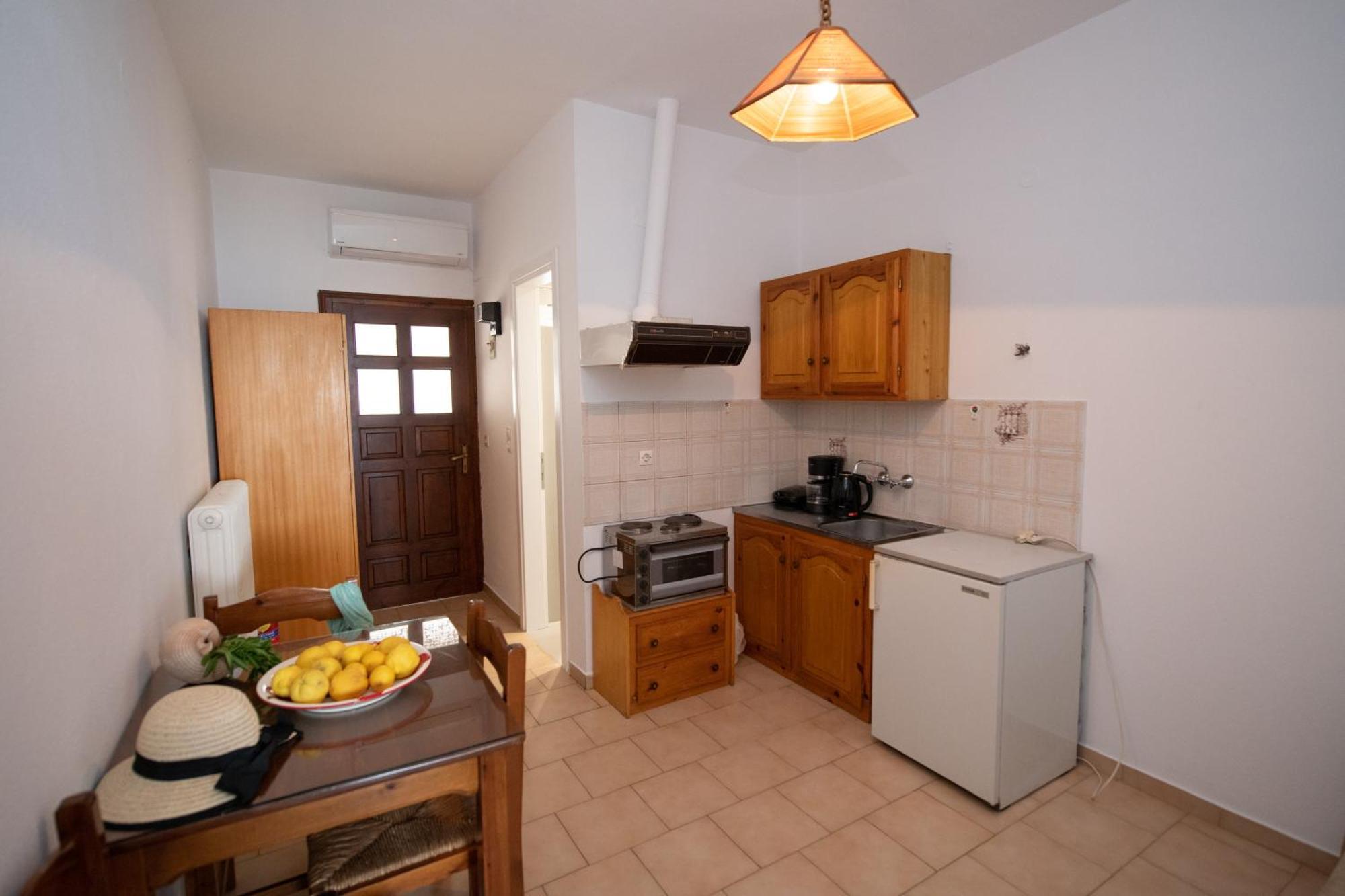 Lilian Beachfront Apartments Нео-Клима Экстерьер фото