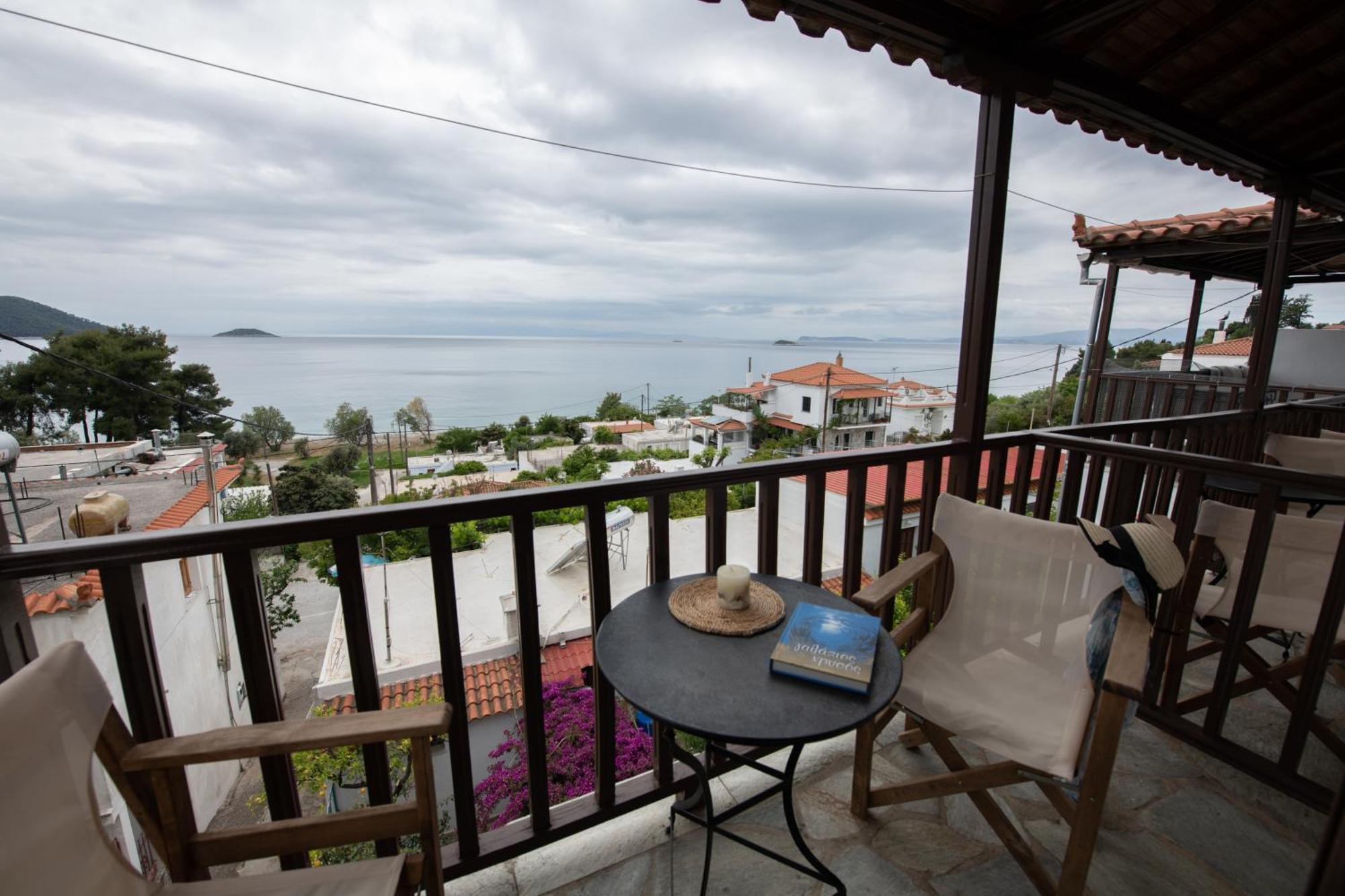 Lilian Beachfront Apartments Нео-Клима Экстерьер фото